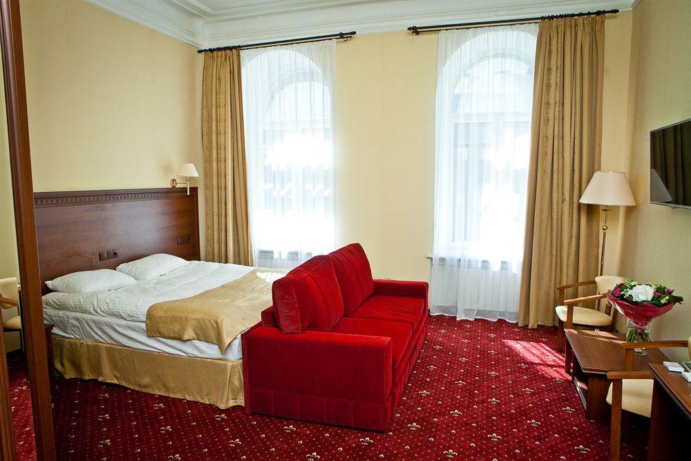 阿格尼俱乐部酒店 聖彼得堡 外观 照片